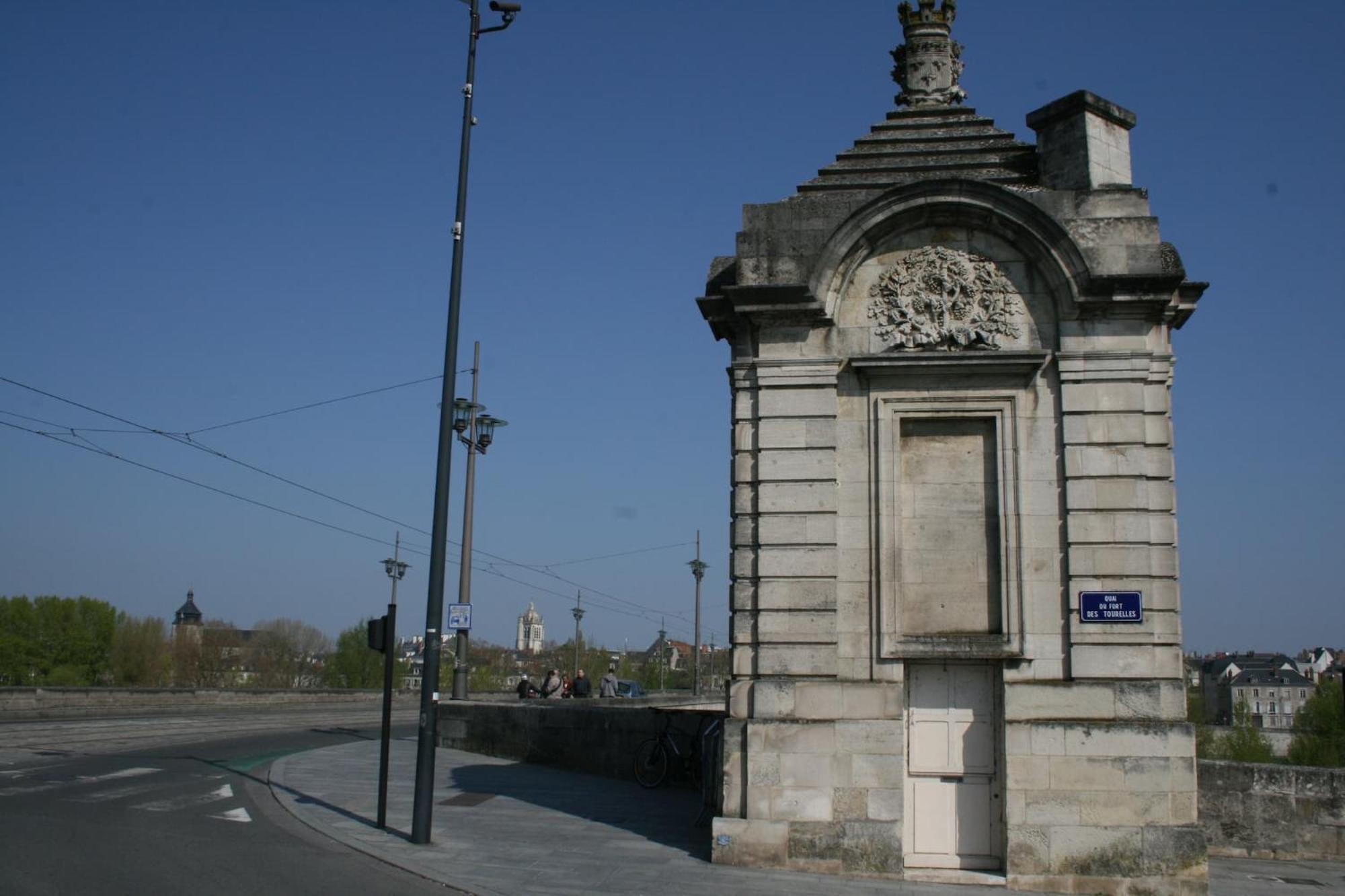 Appartement Calme Design Et Comfort Orleans Bagian luar foto